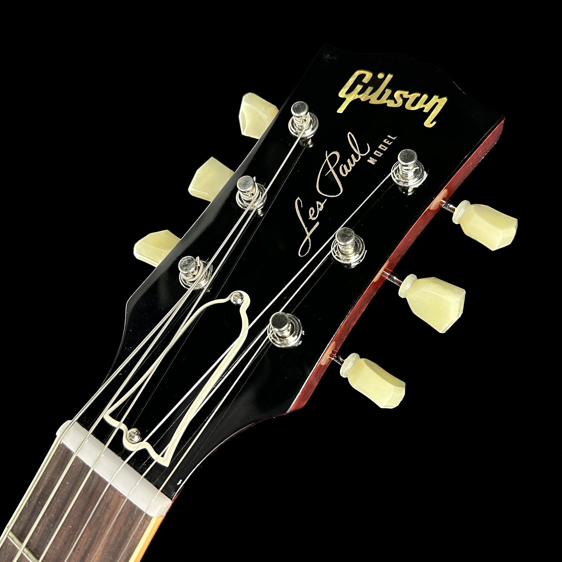 Headstock of Used Gibson Custom Shop R9 1959 Les Paul Reissue Cherry.