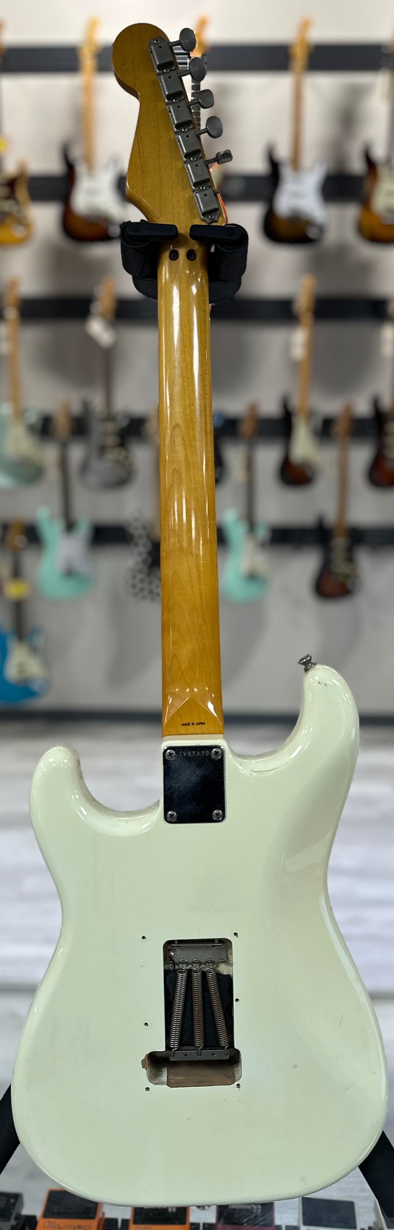 Full back of Used 1984 Fender MIJ Stratocaster ST62 w/Floyd Rose w/bag TSS4004