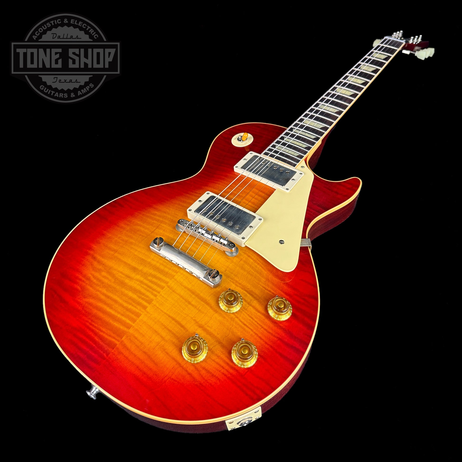 Front angle of Gibson Custom Shop M2M 1959 Les Paul Standard Chambered Factory Burst VOS.