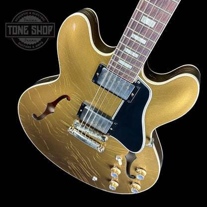 Front angle of Gibson Custom Shop M2M 1964 ES-335 Reissue Double Gold w/Black Stinger Murphy Lab Ultra Light Aged.