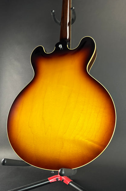 Back angle of Used 2021 Gibson 61 ES-335 Sunburst.