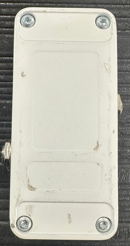Bottom of Used TC Electronic Polytune 2 TSS4050