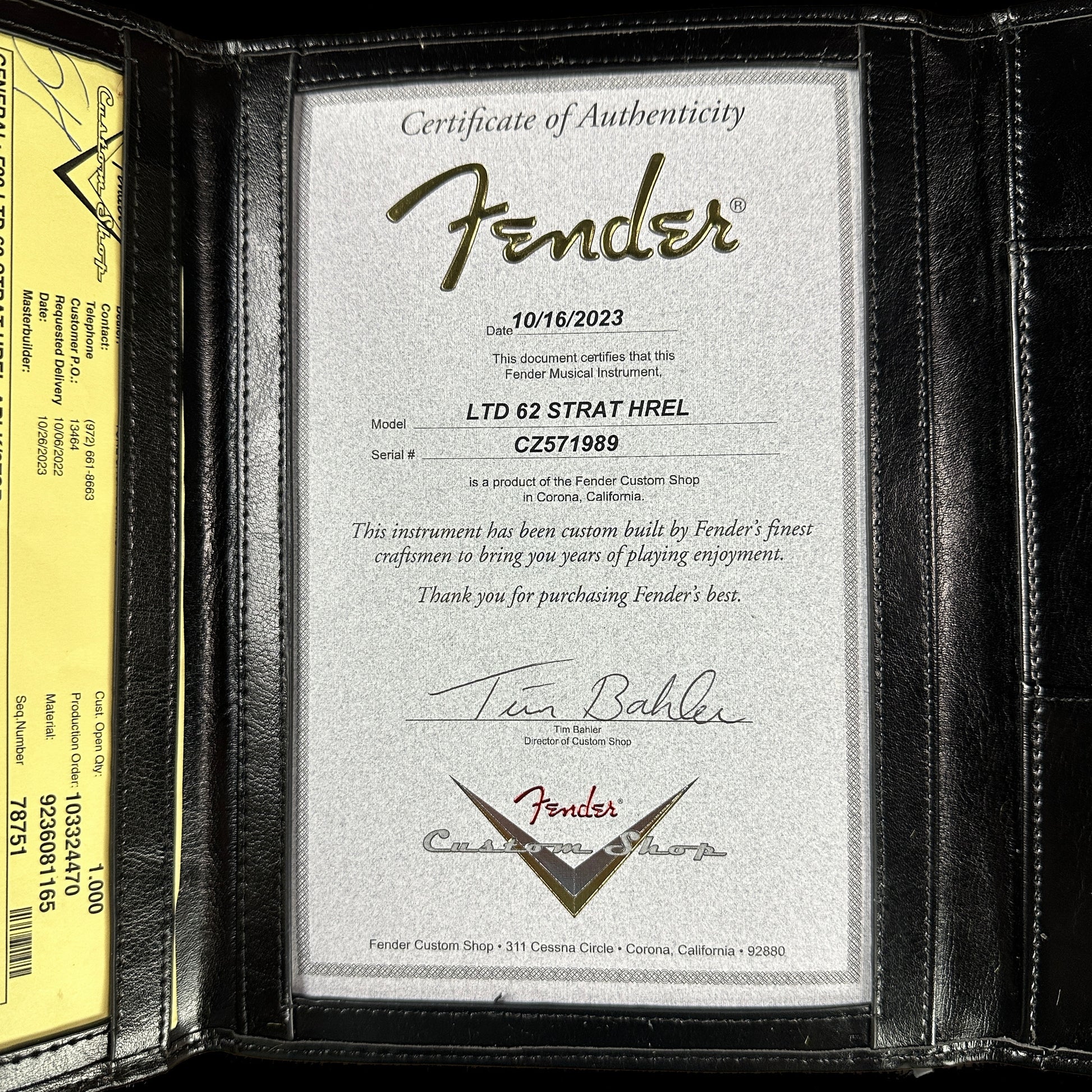 Certificate of authenticity for Fender Custom Shop Limited Edition '62 Strat Heavy Relic Aged Black Over 3 Color Sunburst.
