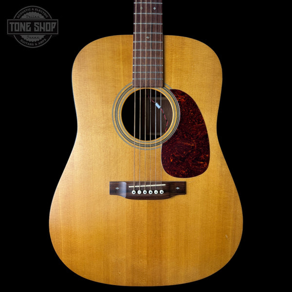 Front of Used 1995 Martin D-16 T w/case TSS6935.