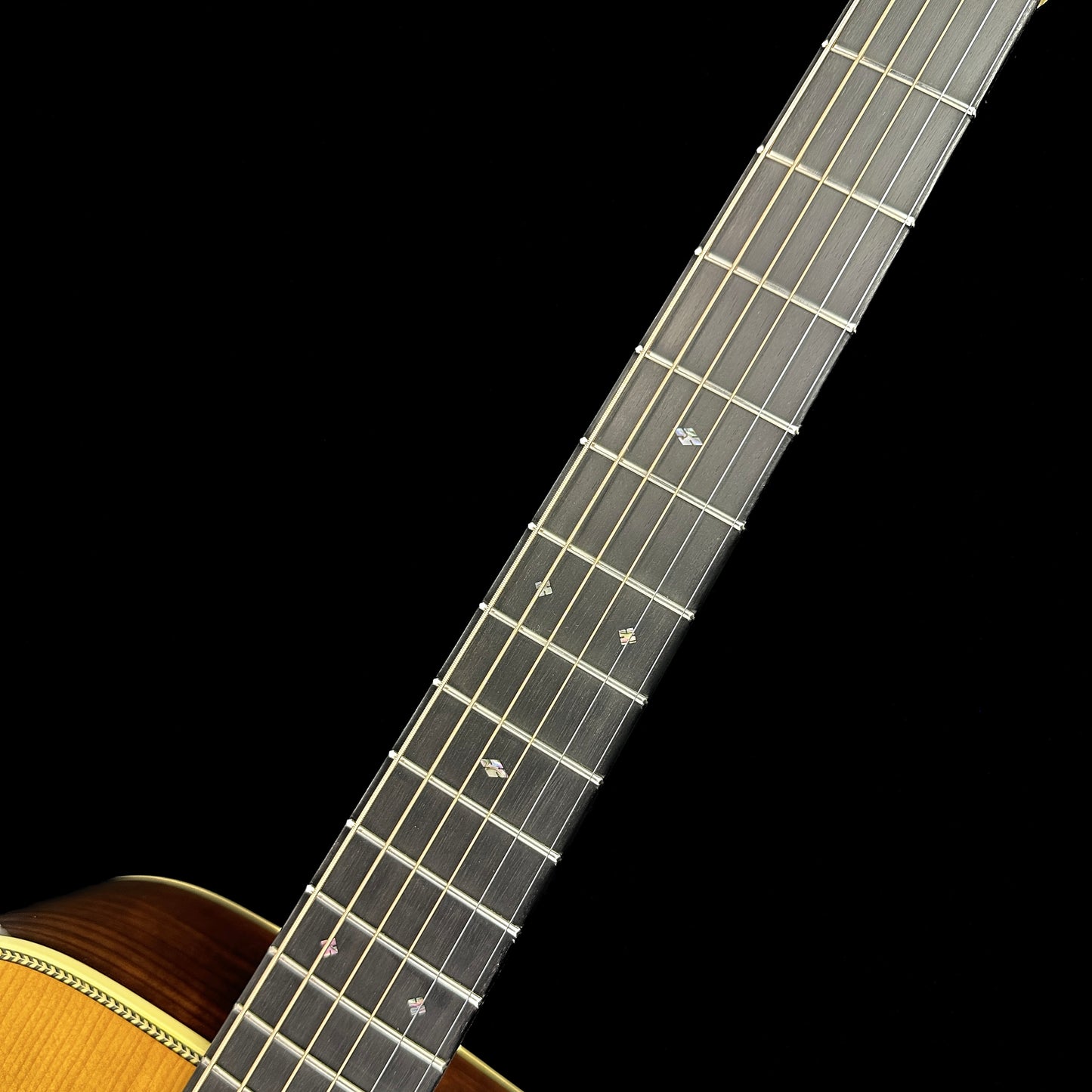 Fretboard of Martin D-28 Authentic 1937 VTS Aged.