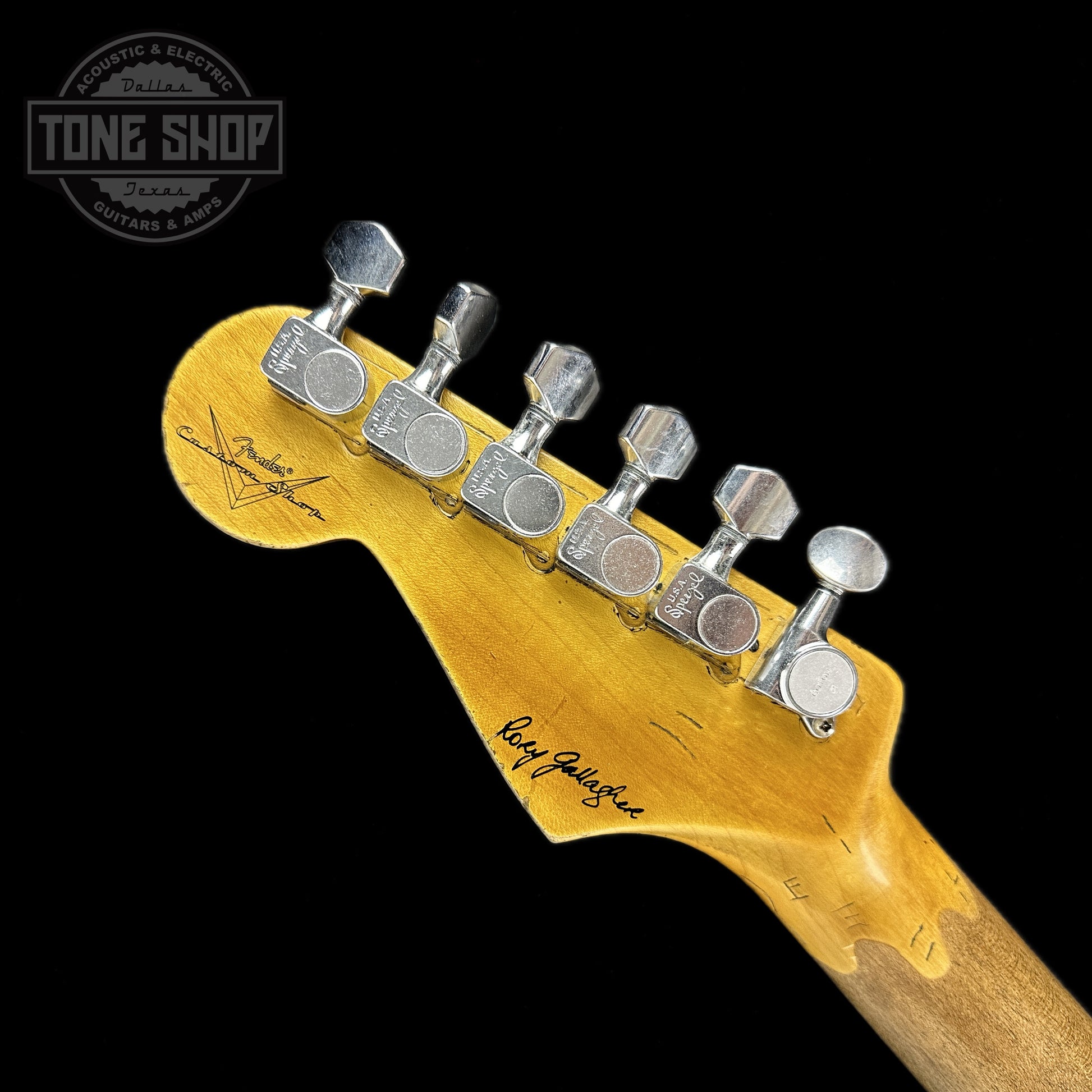 Back of headstock of Fender Rory Gallagher Signature Stratocaster Relic Rosewood Fingerboard 3-Color Sunburst.