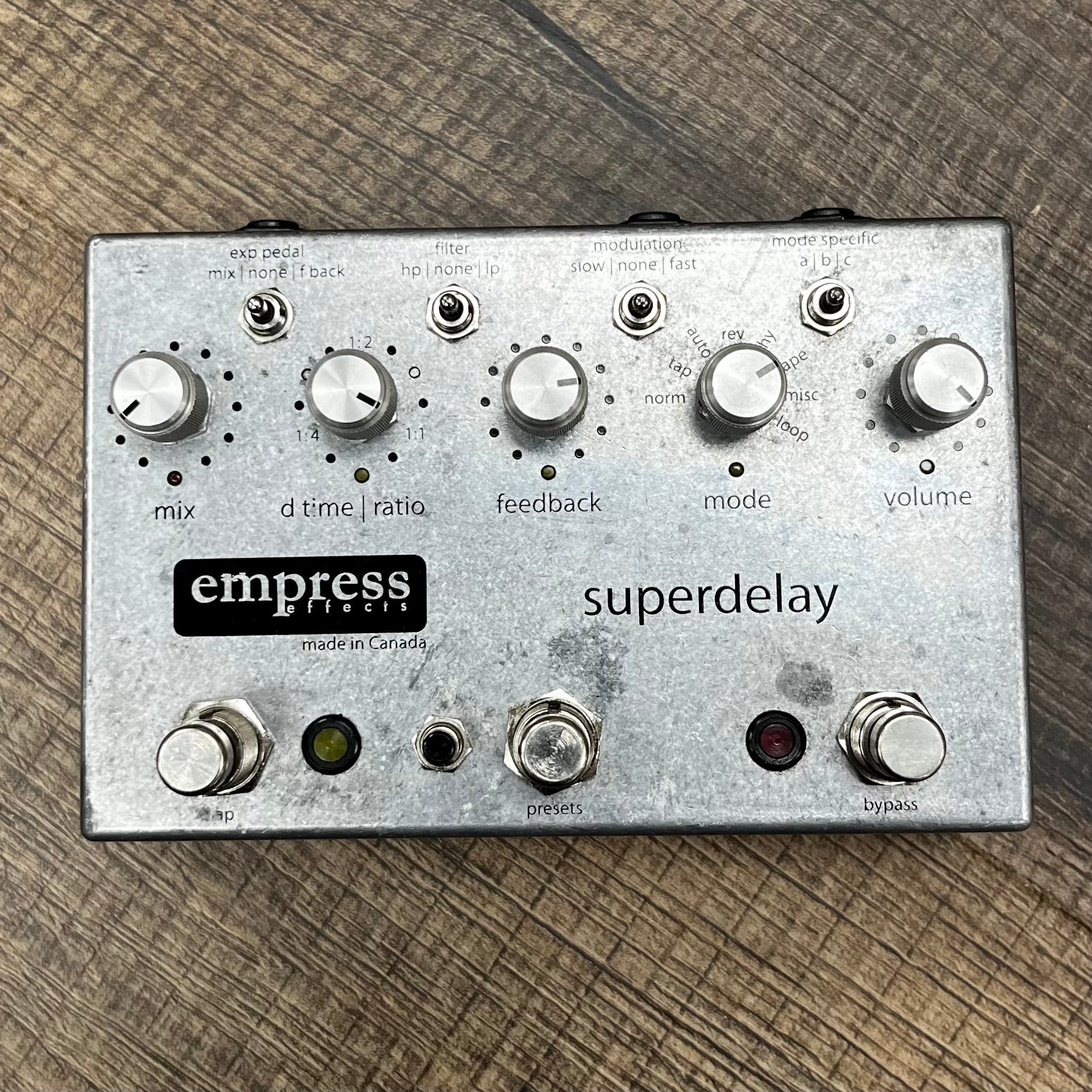 【お買得】 Empress Used SuperDelay supply w/power Grey Bare ED LTD ギター