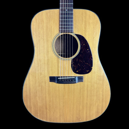 Front of body of Vintage 1967 Martin D-18.