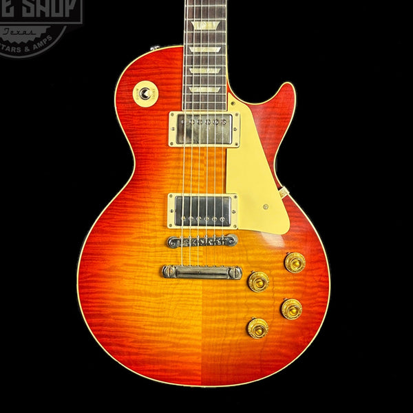 Front of body of Gibson Custom 1959 Les Paul Standard Reissue Murphy Lab Sunrise Teaburst Ultra Light Aged.