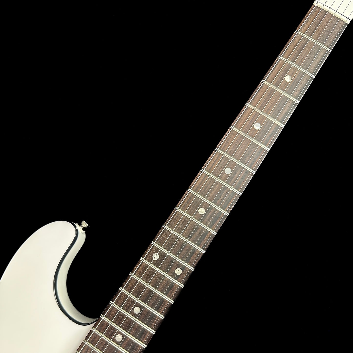 Fretboard of Used Fender Aerodyne Special Strat White.