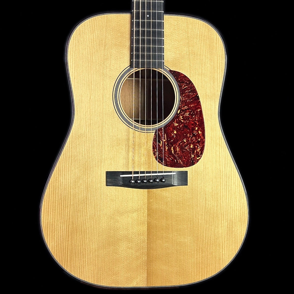 Front of body of Huss & Dalton TD-M Custom Thermo Cured Red Spruce/Sinker Mahogany.