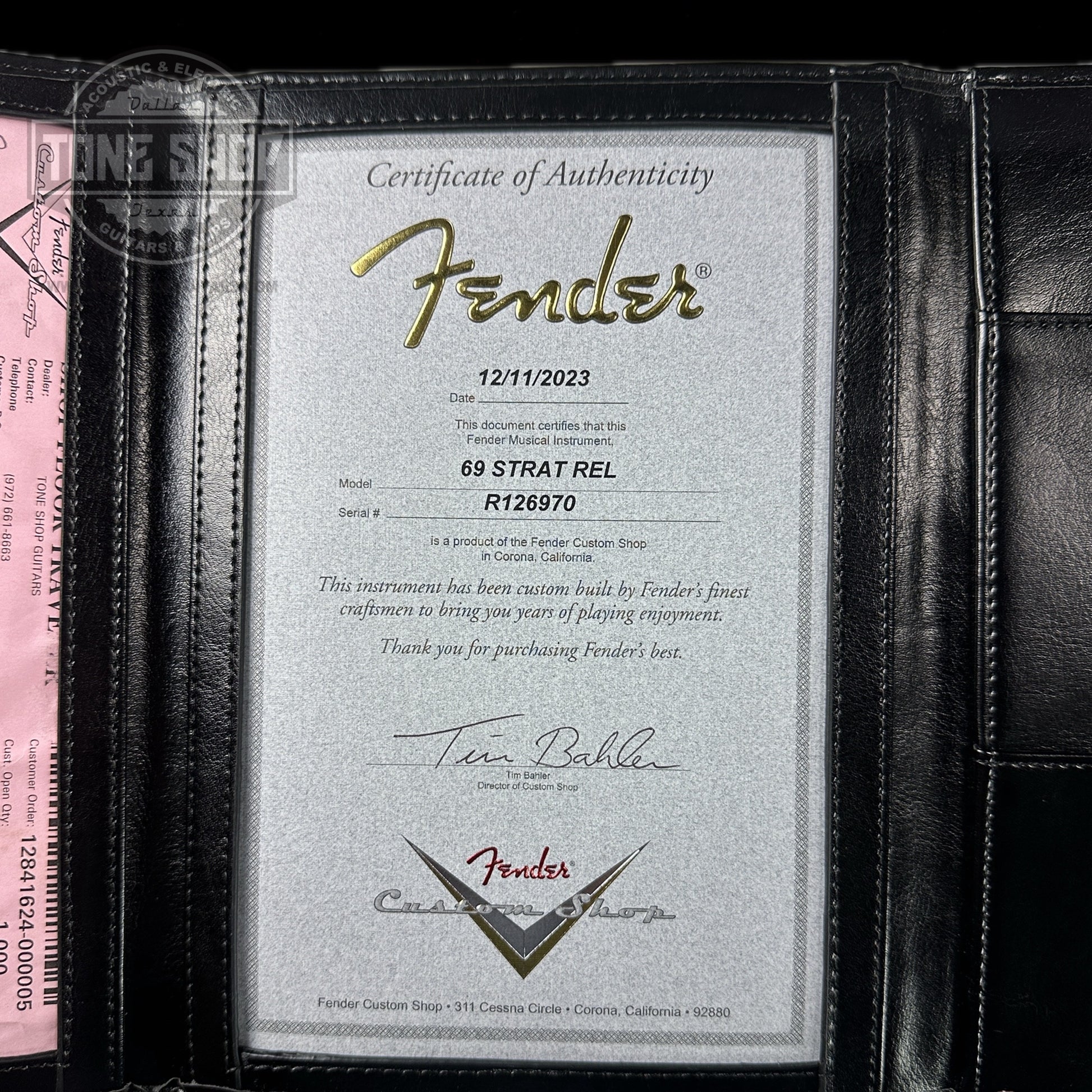 Certificate of authenticity for Fender Custom Shop '69 Stratocaster Relic HSS Black Reverse Headstock.