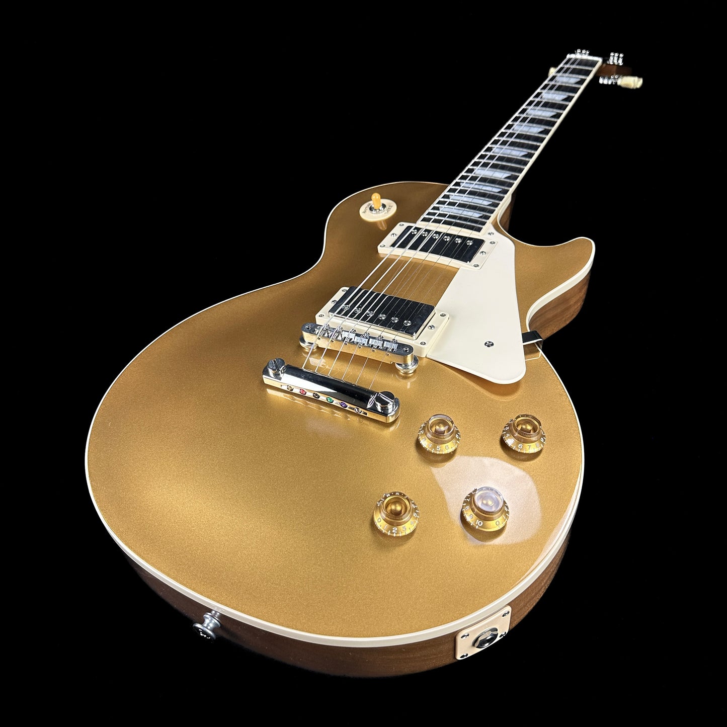 Front angle of Used 2022 Gibson Les Paul Standard 50's Gold Top.