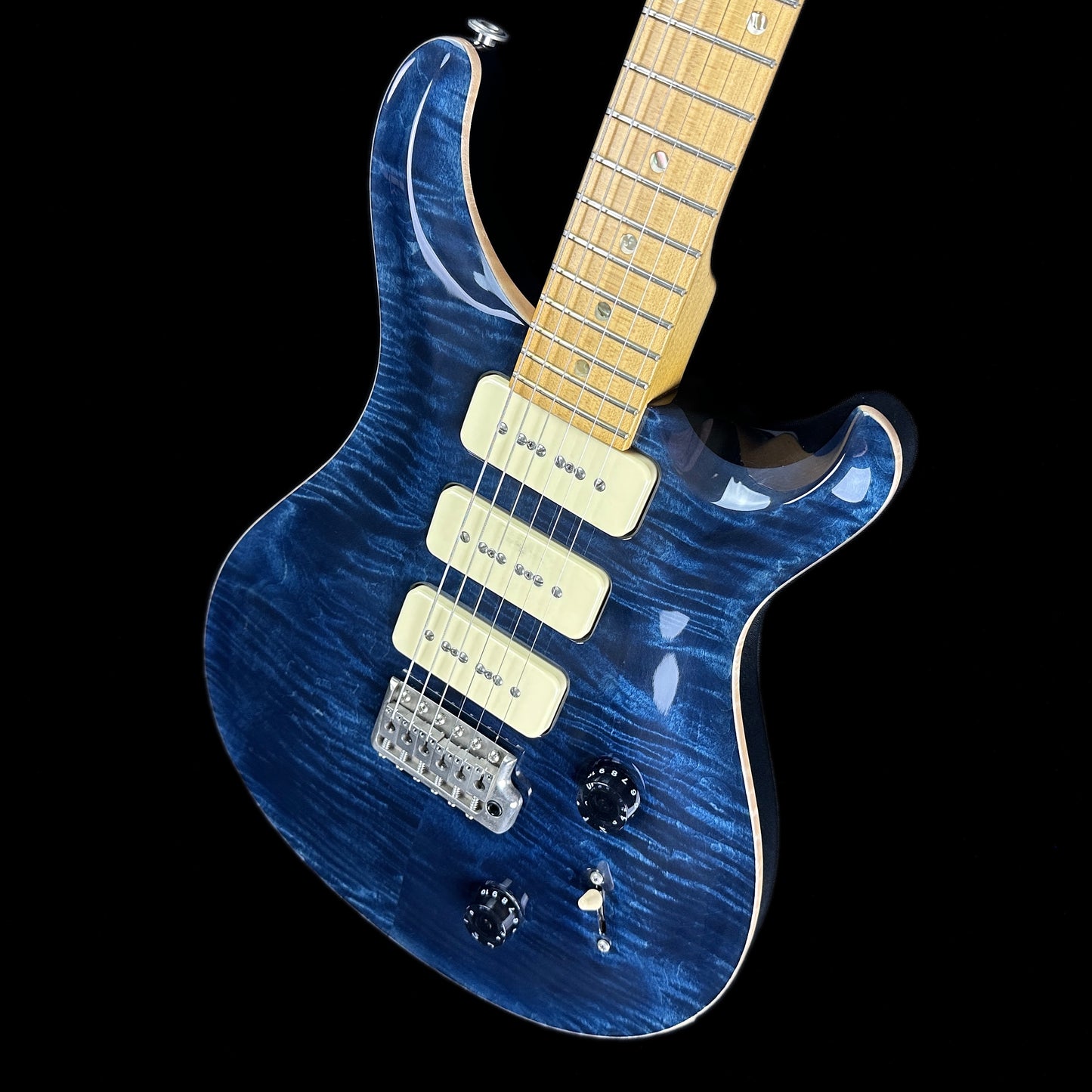 Front angle of Used 2000 PRS Custom 22 Soapbar Whale Blue.