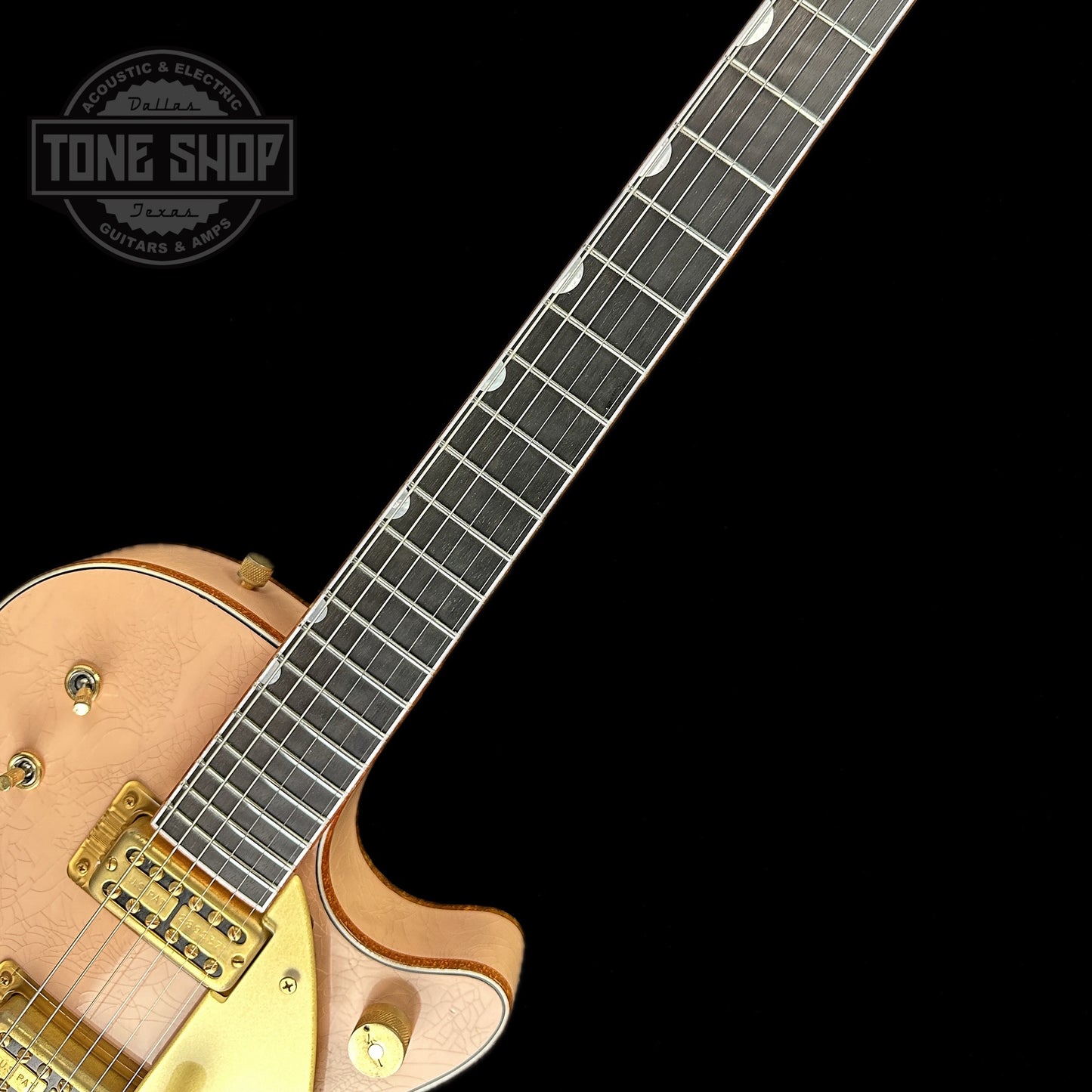 Fretboard of Gretsch Custom Shop G6134-59 Penguin Relic Shell Pink Masterbuilt By Gonzalo Madrigal.