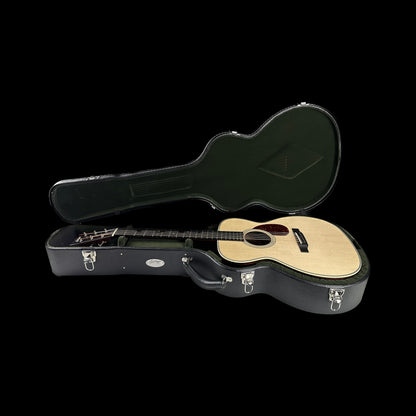 Collings OM2H Natural in case.