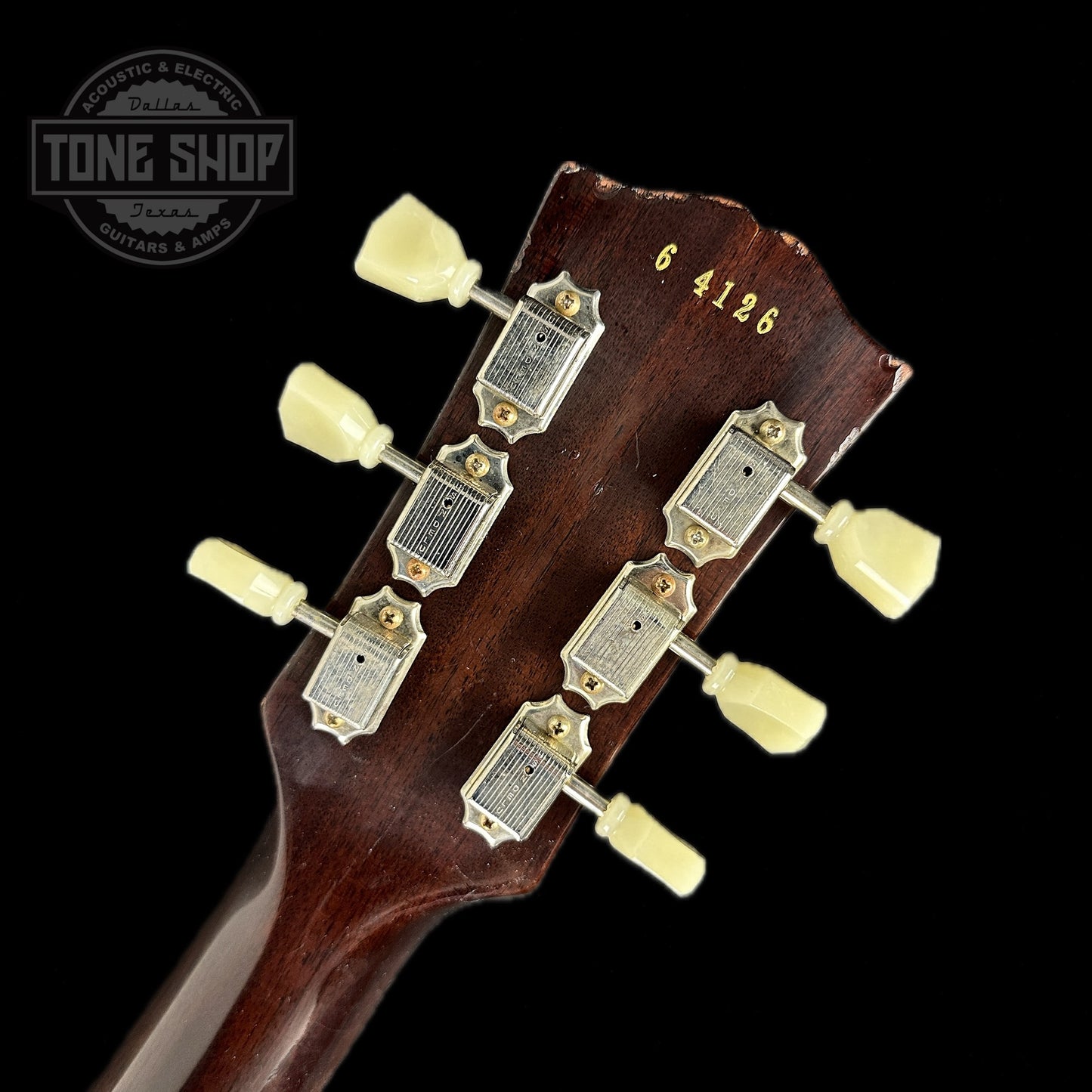 Back of headstock of Gibson Custom Shop M2M 1956 Les Paul Standard Chambered Goldtop Murphy Lab Light Aged.