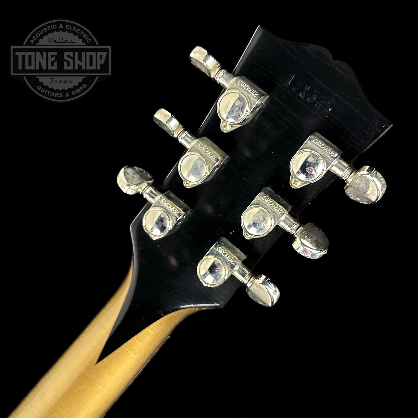 Back of headstock of Gibson Custom Shop M2M 1964 ES-335 Reissue Double Gold w/Black Stinger Murphy Lab Ultra Light Aged.