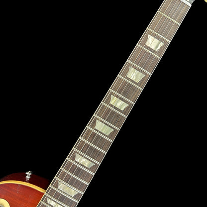 Fretboard of Gibson Custom Shop M2M 1959 Les Paul Standard Slow Iced Tea Fade Murphy Lab Light Aged.