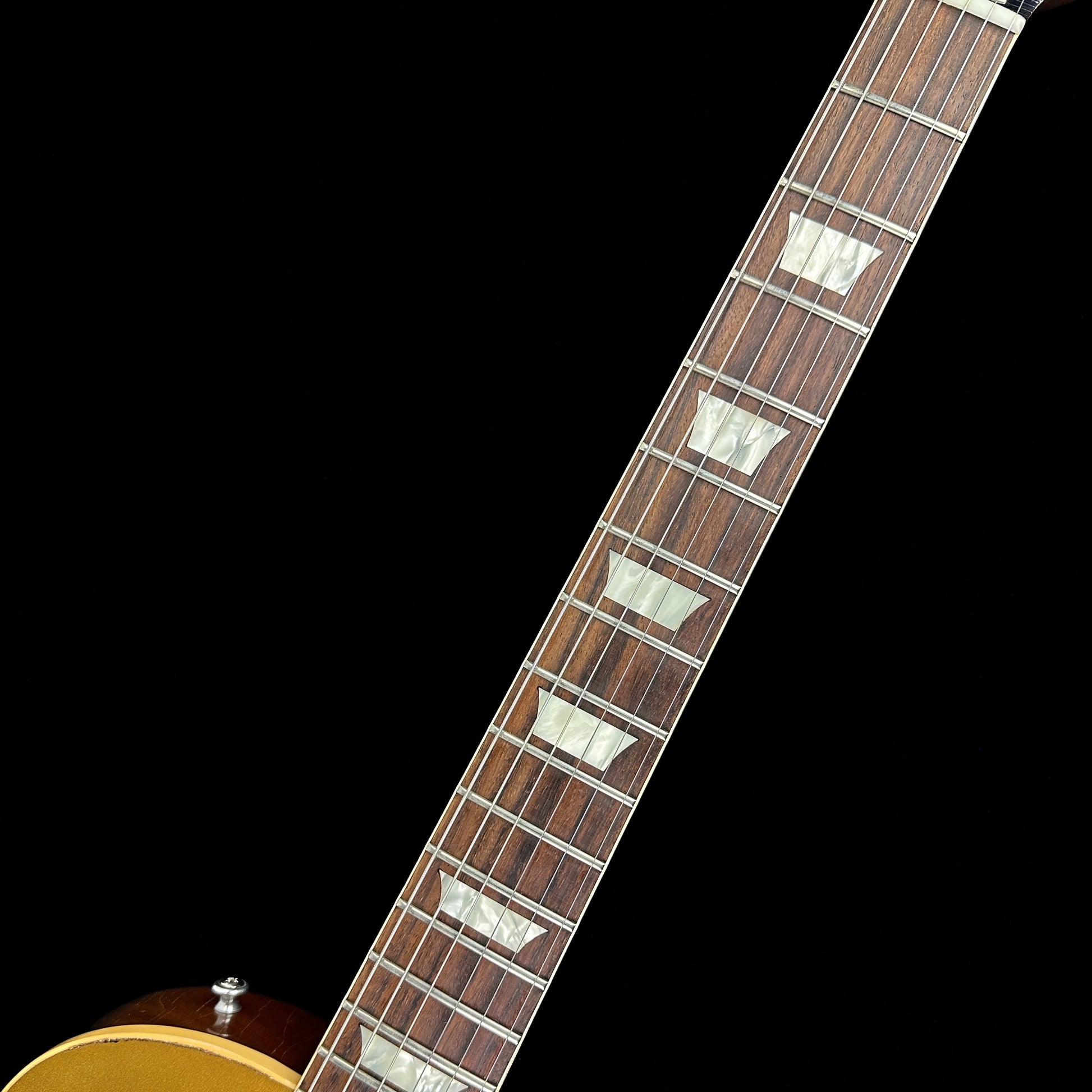 Fretboard of Used 2018 Gibson 1957 Goldtop Historic Reissue Aged.