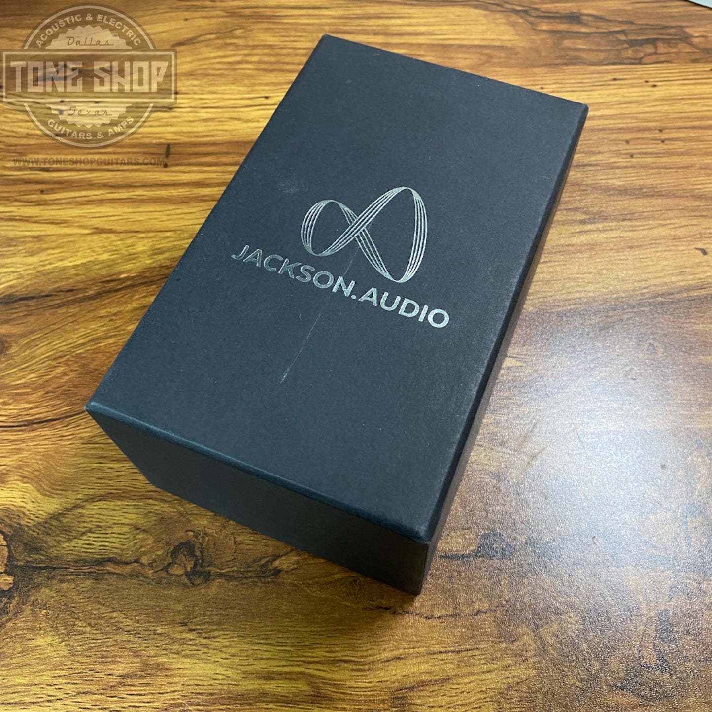 Box for Used Jackson Audio Prism Black.