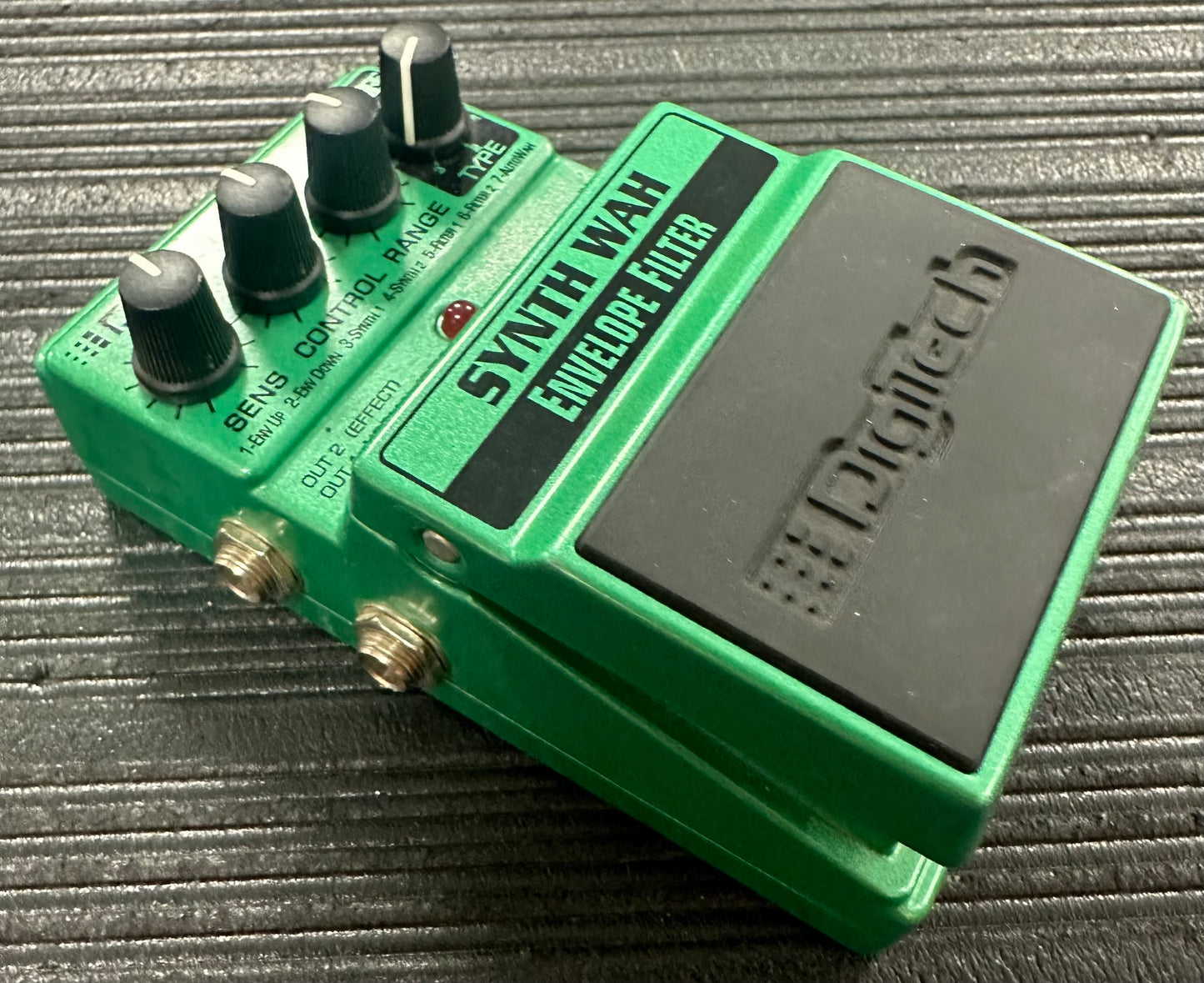 Side of Used DigiTech Synth Wah Envelope Filter TSS3990