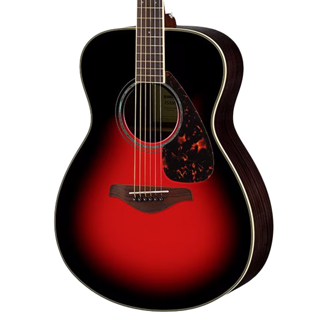 Closeup of Yamaha FS830 Dusk Sun Red