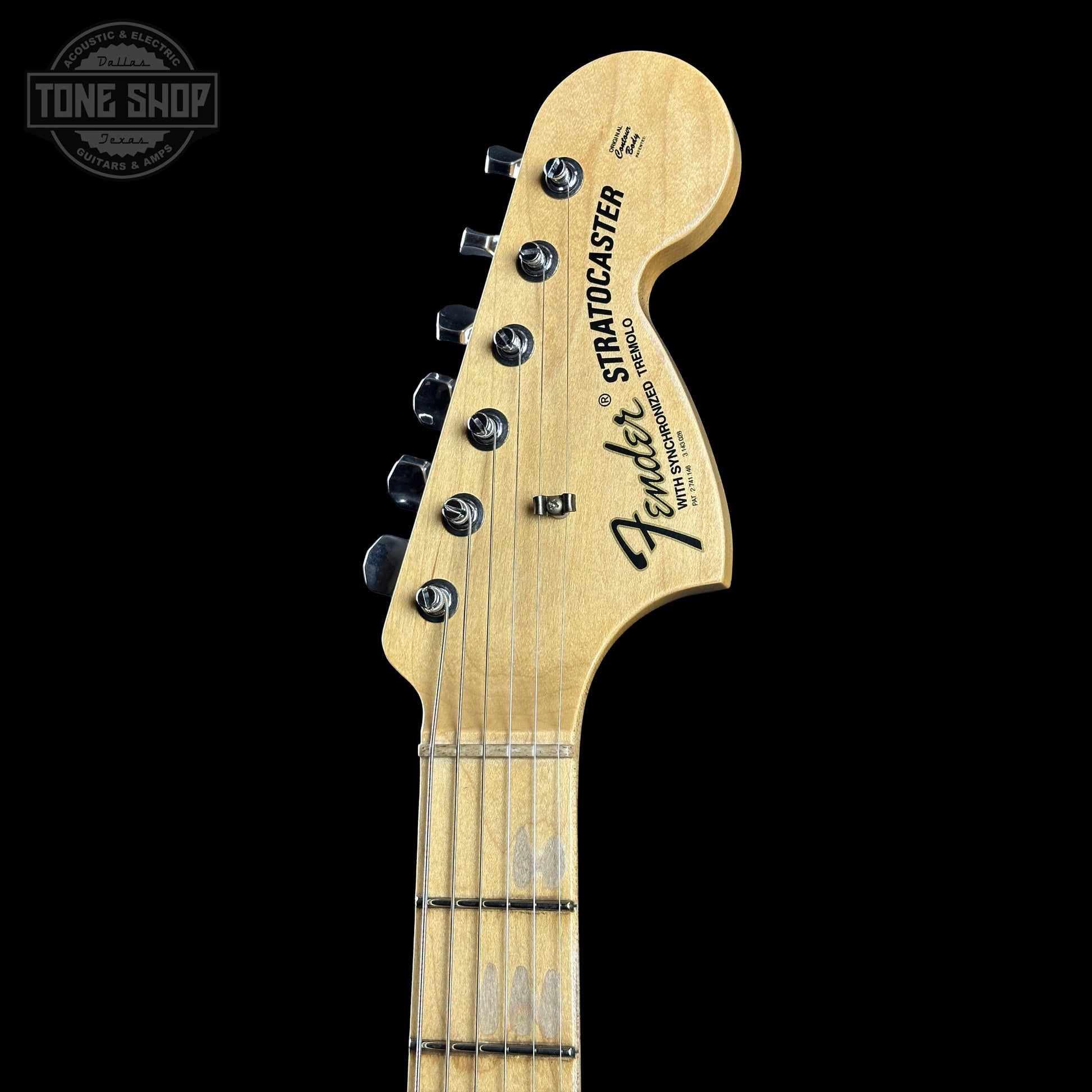 Headstock of Fender Custom Shop 1969 Stratocaster Journeyman Relic Chocolate 3 Tone Sunburst CZ588710.