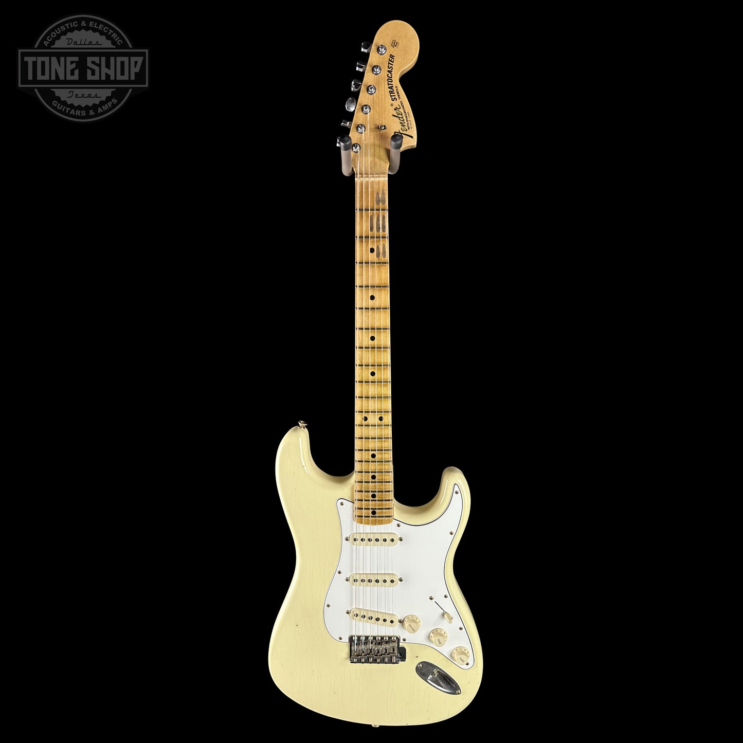 Full frontal of Fender Custom Shop 1969 Stratocaster Journeyman Relic Vintage White CZ588694.