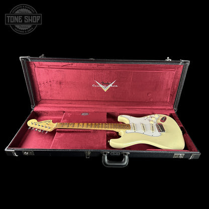 Fender Custom Shop 1969 Stratocaster Journeyman Relic Vintage White CZ588694 in case.