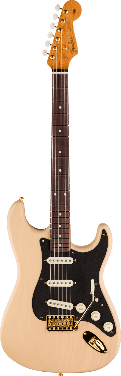 Full frontal of Fender Custom Shop American Custom Strat RW NOS Vintage Blonde.