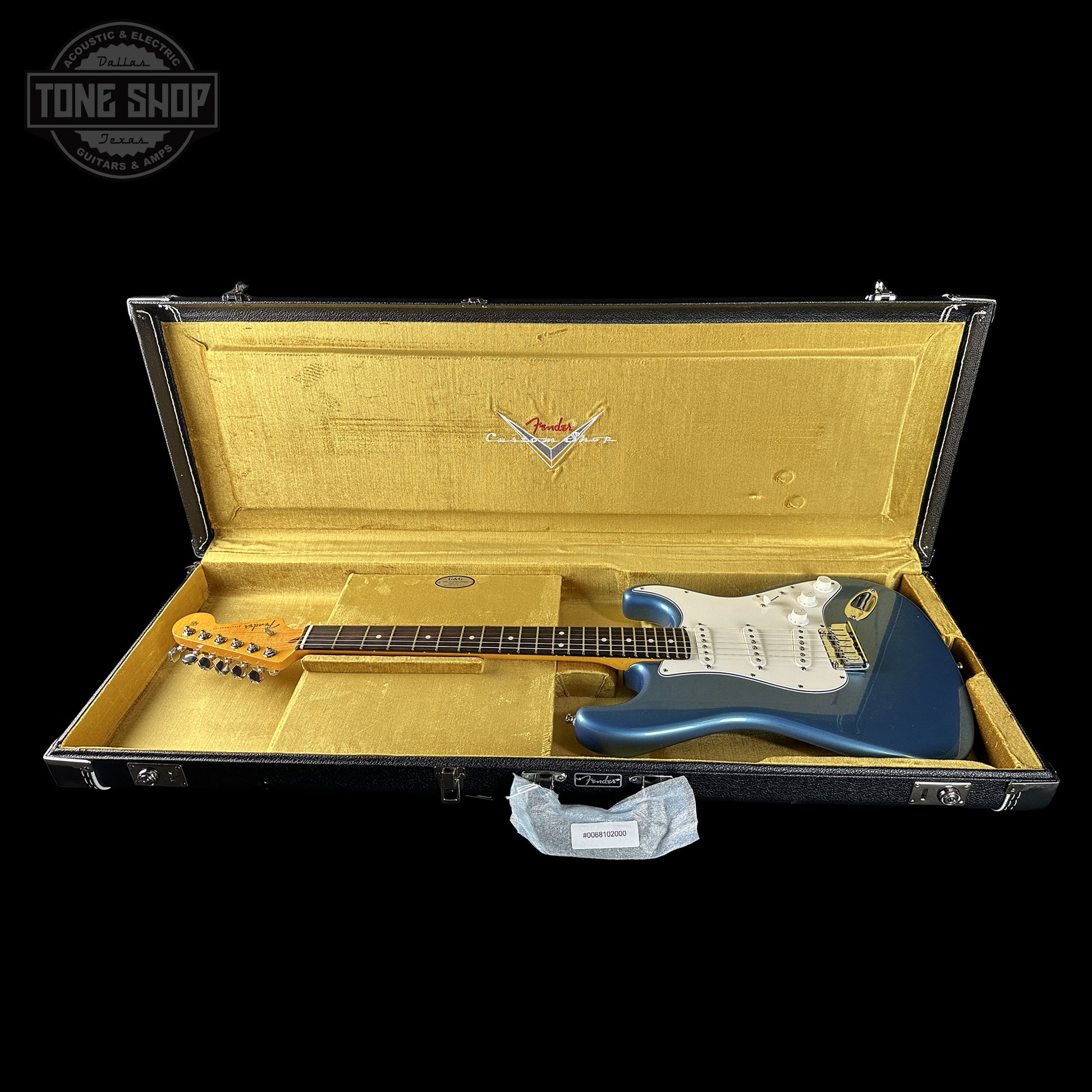 Fender Custom Shop Custom Deluxe Stratocaster NOS Aged Lake Placid Blue CZ589420 in case.