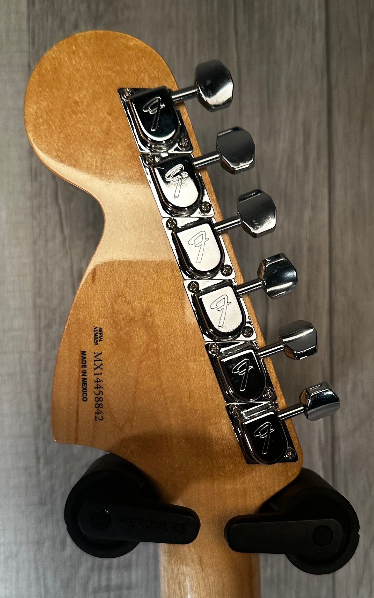 Back of headstock view of Used 2014 Fender 70s Stratocaster MN 3 Color Sunburst 