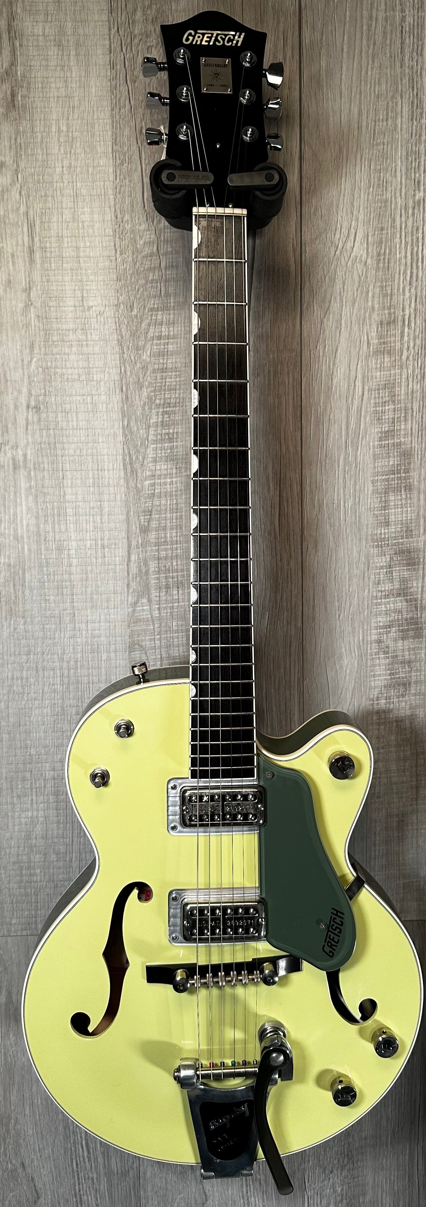 Front full view of Used 2001 Gretsch G6118JR Double Anniversary JR 2-Tone Green w/Locking Tuners w/case 