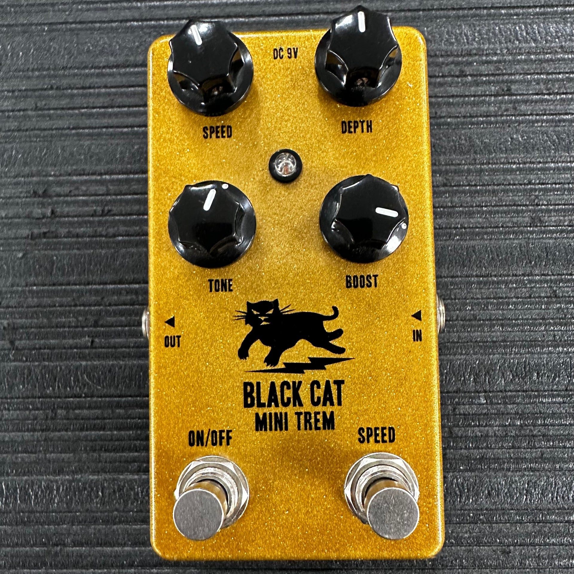 Used Black Cat Mini Trem Tremolo/Boost Pedal TSS3179 – Tone Shop  