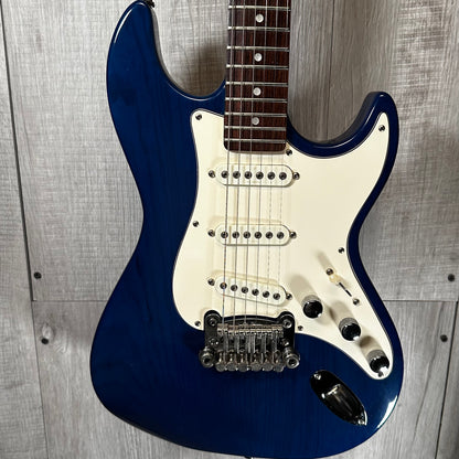 Front view of Used 1988 G&L Skyhawk Trans Blue Ash w/case 