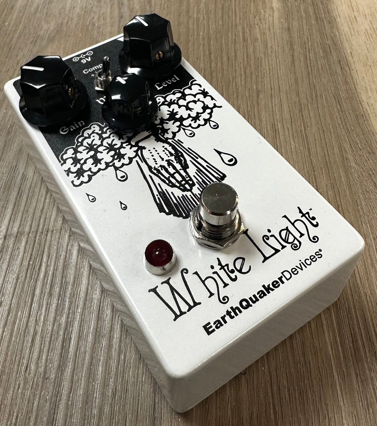Used Earthquaker Devices White Light Reissue Overdrive Pedal w/box TSS2623