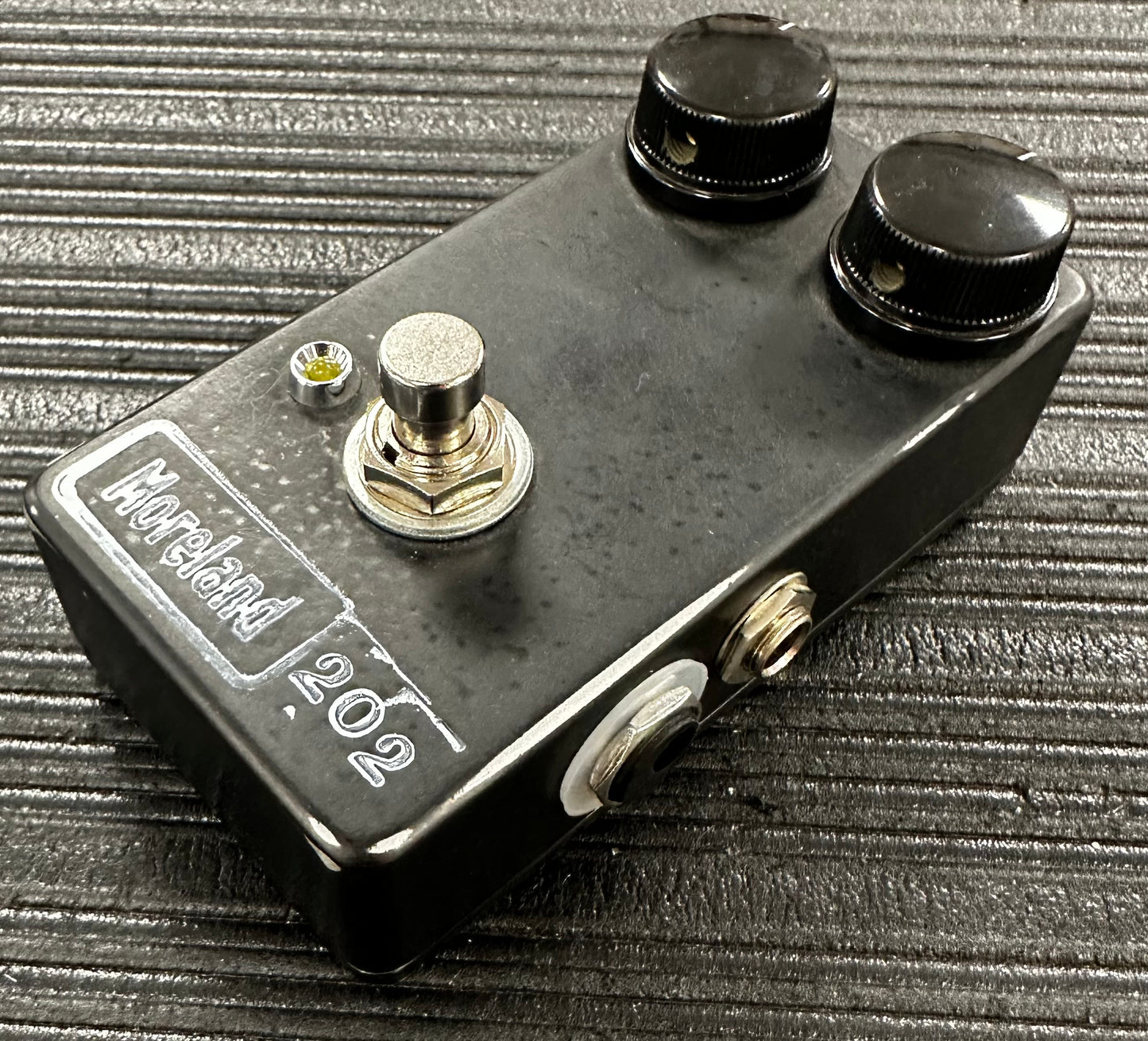 Top angle of Used Moreland Magnetics 202 Distortion Pedal #5 of 5 TSS2813.
