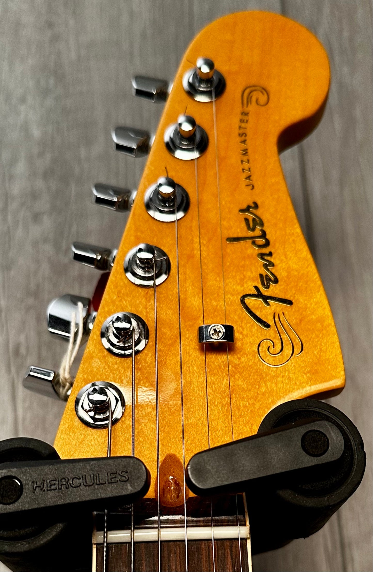 Used 2017 Fender American Ultra Jazzmaster Mocha Burst w/case TSS2718