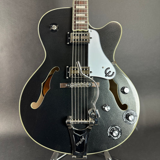 Front of Used Epiphone Emperor Swingster Black.
