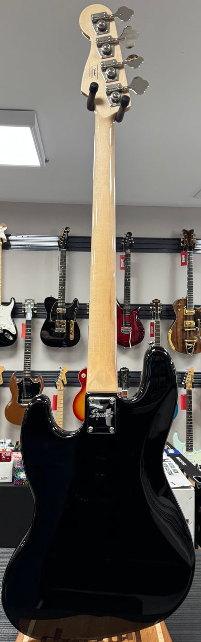 Full back of Used 2022 Squire Paranormal Jazz Bass '54 Black TSS6794