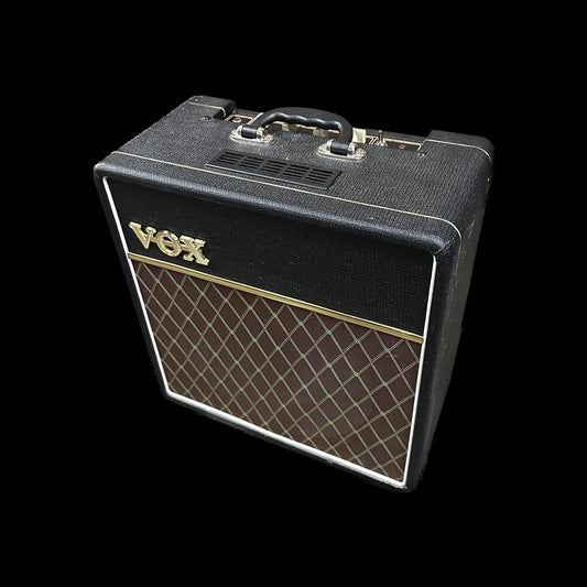 Front of Used Vox AC4C1 Combo.