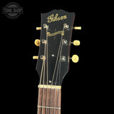 Headstock of Gibson Custom Dealer Select 1942 J-45 Historic Sinker Mahogany 23205029.