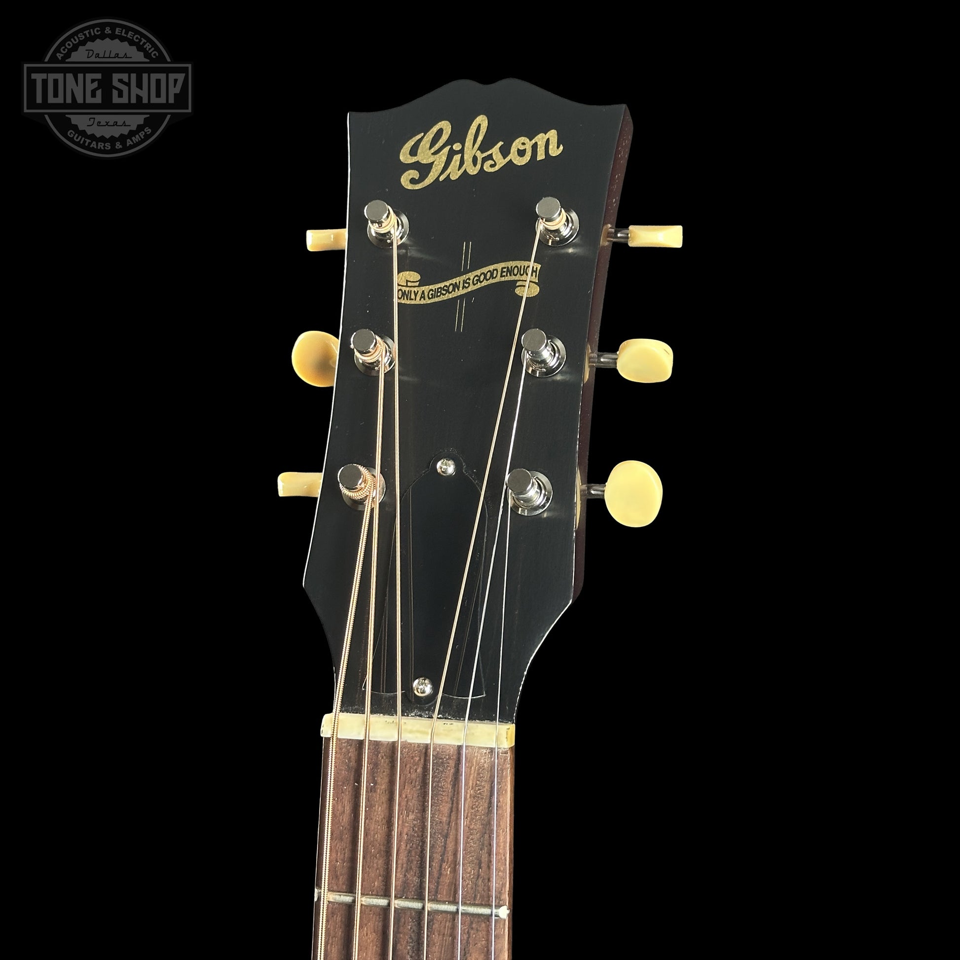Headstock of Gibson Custom Dealer Select 1942 J-45 Historic Sinker Mahogany 23205029.