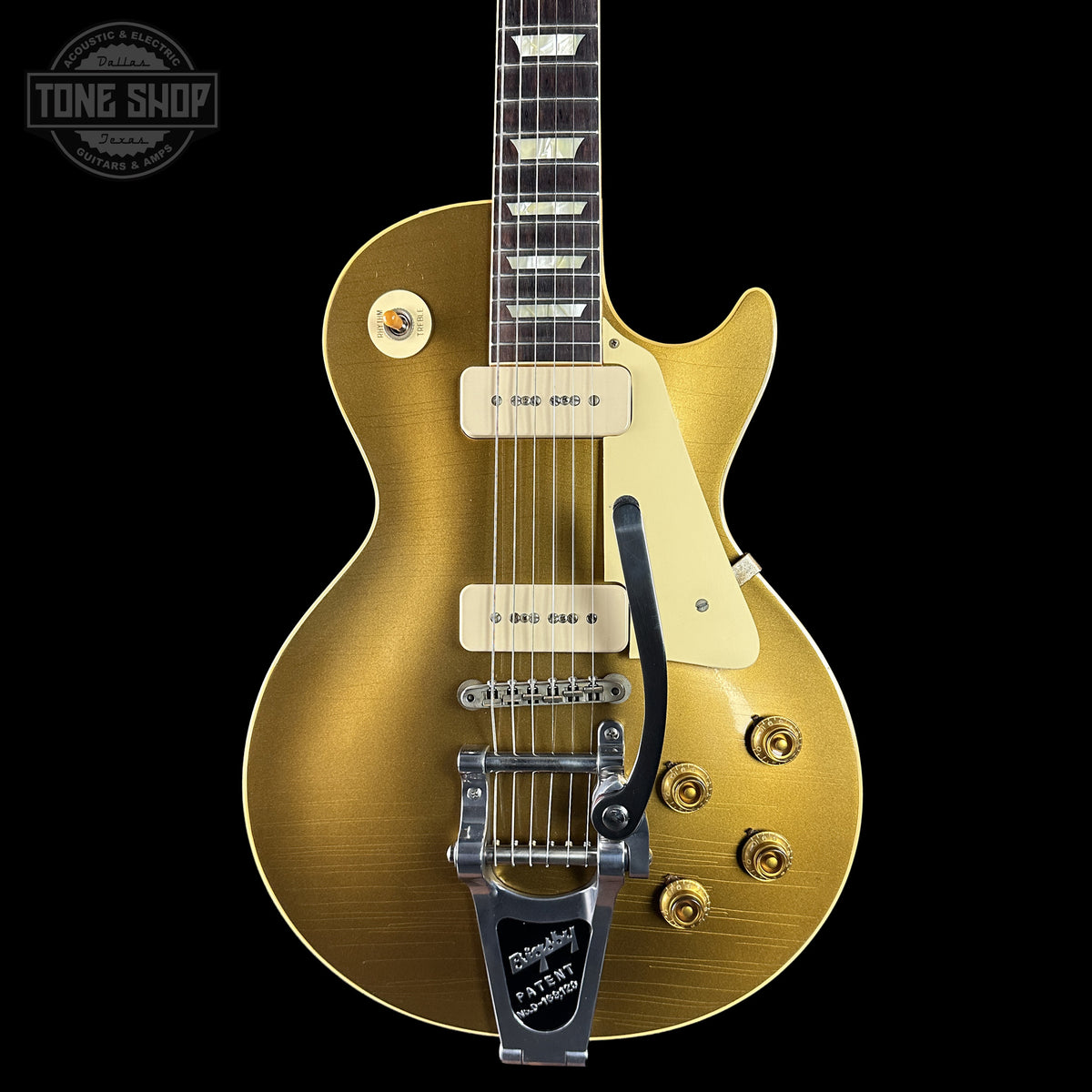 Front of Gibson Custom Dealer Select 1956 Les Paul Chambered Double Gold Bigsby Ultra Light Aged 65400.