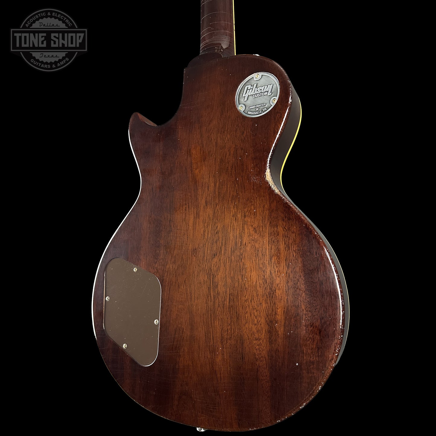 Back right angel of Gibson Custom Dealer Select 1956 Les Paul Chambered Goldtop Aged 64545.