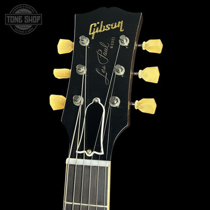 Headstock of Gibson Custom Dealer Select 1956 Les Paul Chambered Goldtop Aged 64566.