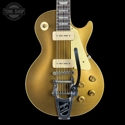 Front of Gibson Custom Dealer Select 1956 Les Paul Double Gold Bigsby Ultra Light Aged 65466.