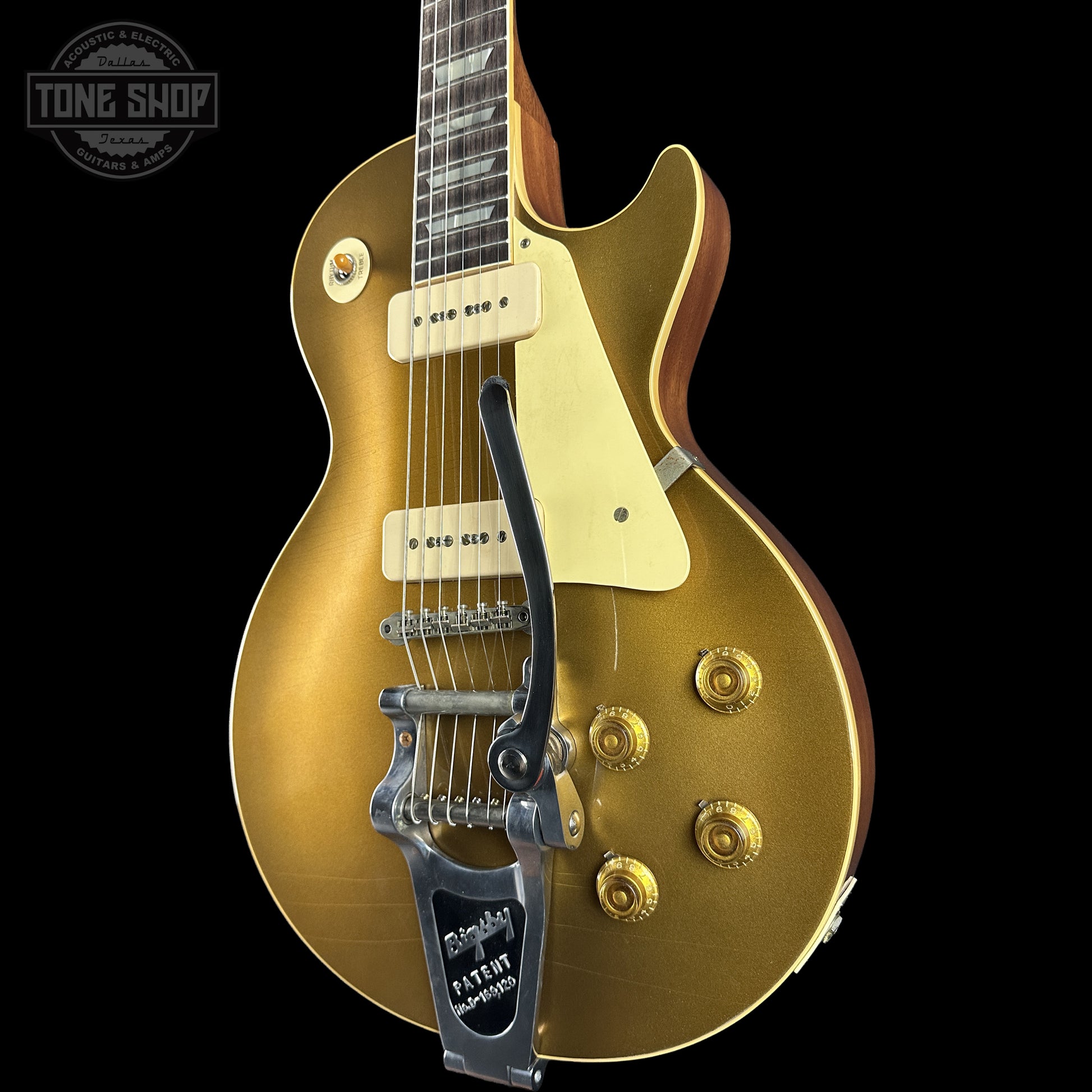 Front right angle of Gibson Custom Dealer Select 1956 Les Paul Double Gold Bigsby Ultra Light Aged 65466.