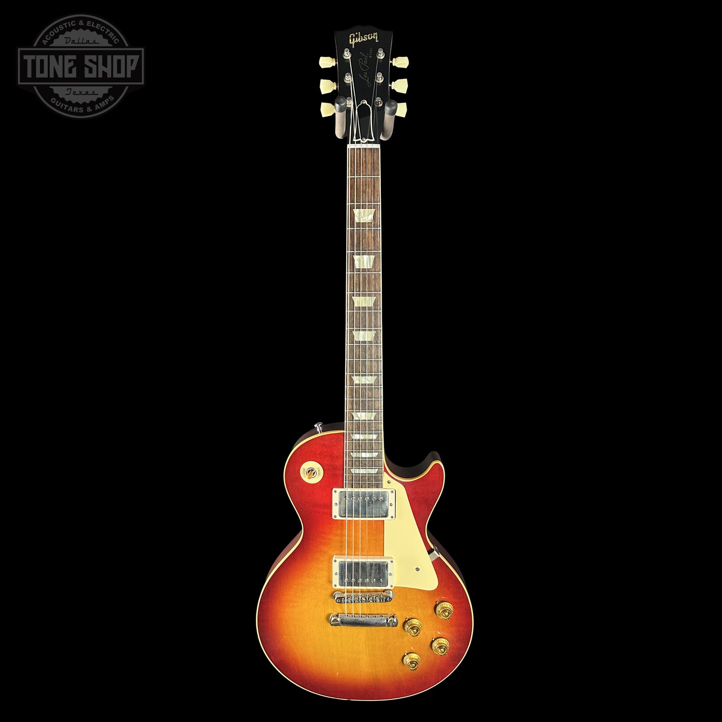 Full frontal of Gibson Custom Dealer Select 1958 Les Paul Chambered Factory Burst VOS 84815.